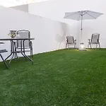 Center Gardens Διαμέρισμα *