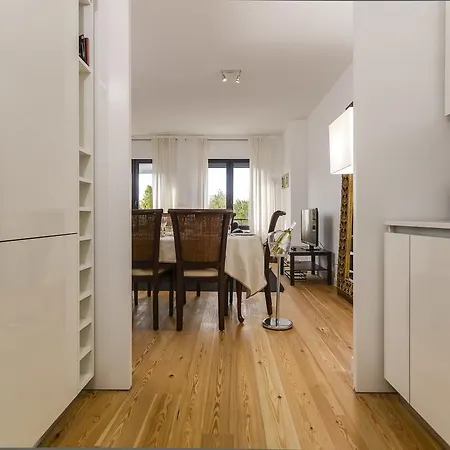 Center Gardens Apartments