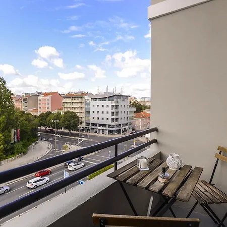 Center Gardens Apartments