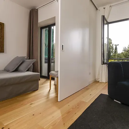 Center Gardens Apartments