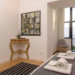 Center Gardens Лісабон